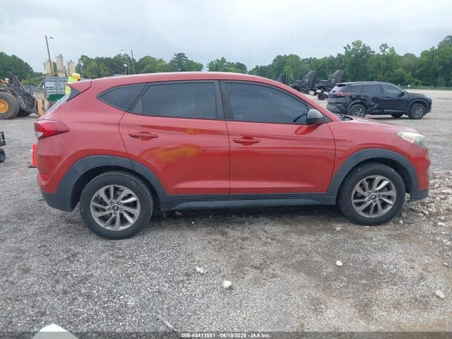 2017 HYUNDAI TUCSON SE 14