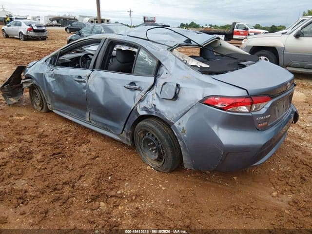 2021 TOYOTA COROLLA LE 3
