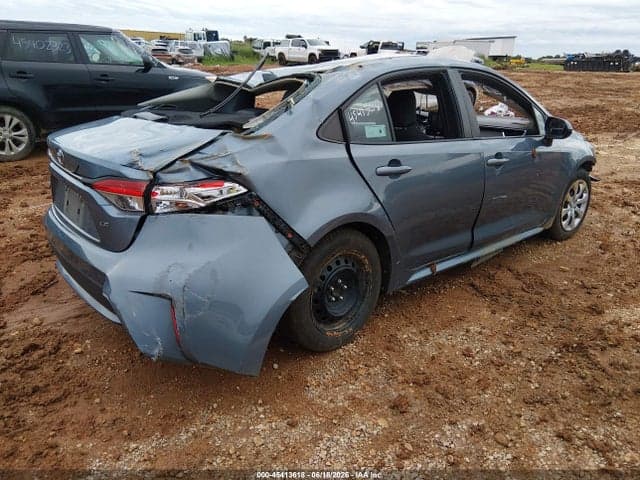 2021 TOYOTA COROLLA LE 4