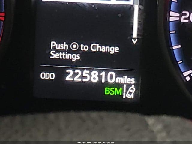 2018 TOYOTA RAV4 XLE 15