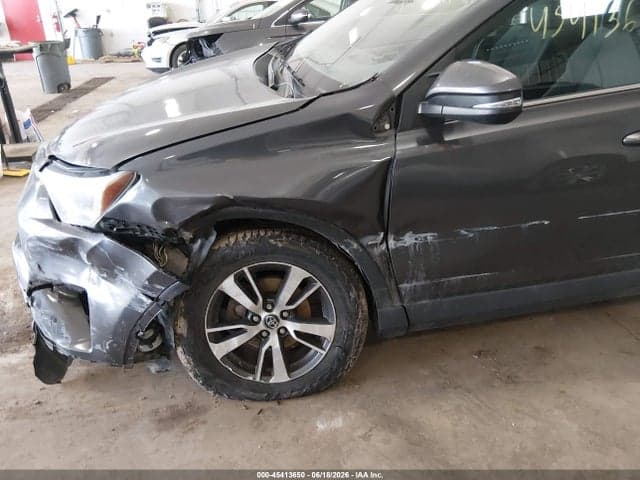 2018 TOYOTA RAV4 XLE 6