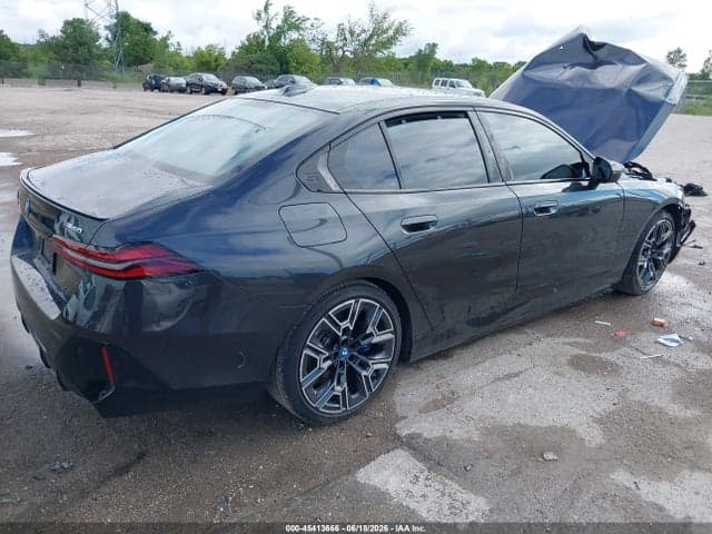 2024 BMW I5 M60 4