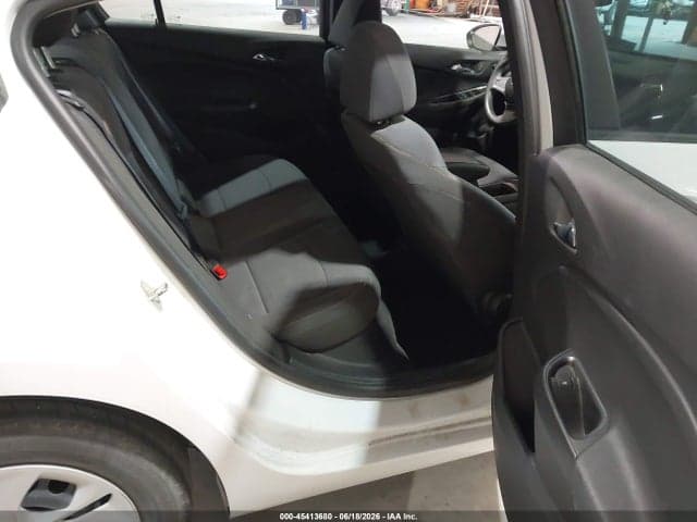 2019 CHEVROLET CRUZE LS 8
