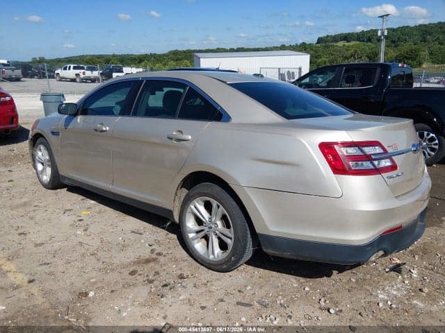 2017 FORD TAURUS SE 3