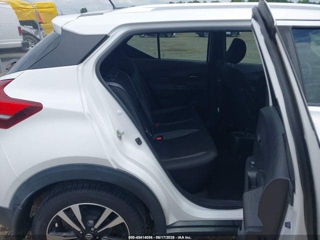 2019 NISSAN KICKS SV 8