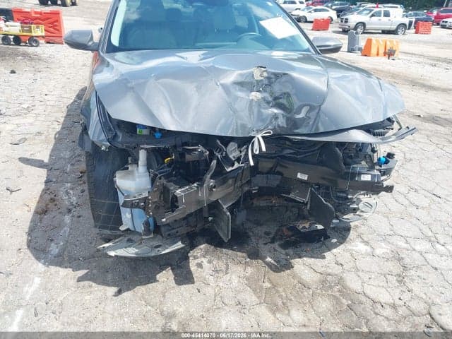 2025 HYUNDAI ELANTRA LIMITED 6