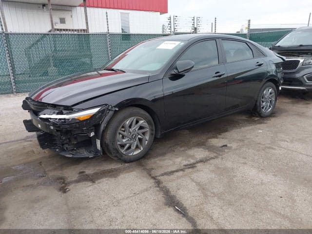 2024 HYUNDAI ELANTRA SEL 2