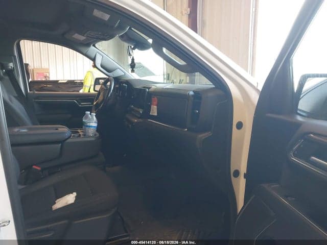 2022 CHEVROLET SILVERADO 1500 4WD STANDARD BED LT 5