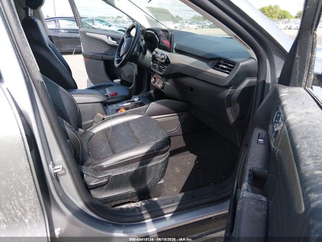 2022 FORD ESCAPE SEL 5