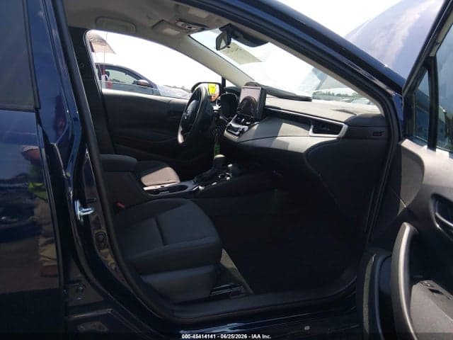 2026 TOYOTA COROLLA LE 5
