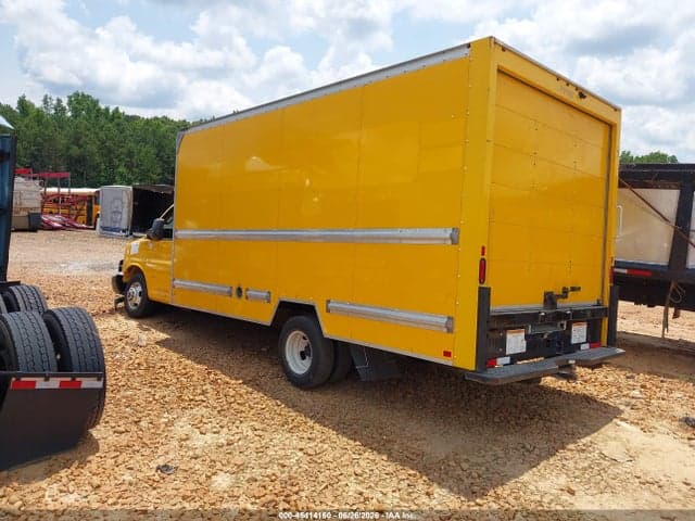 2021 GMC SAVANA CUTAWAY WORK VAN 3