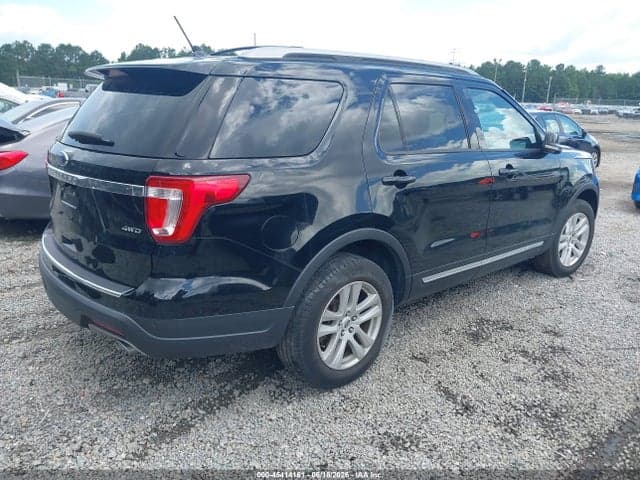 2018 FORD EXPLORER XLT 4