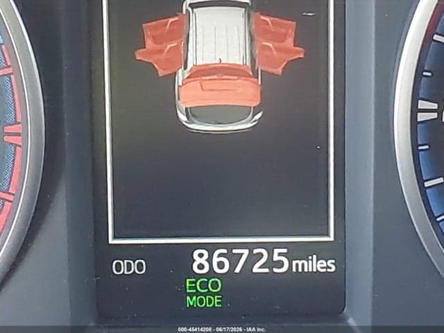 2017 TOYOTA RAV4 XLE 15