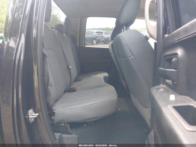 2019 RAM 1500 CLASSIC EXPRESS 4X4 6'4 BOX 8