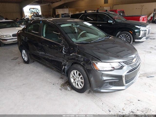 2019 CHEVROLET SONIC LT AUTO 1