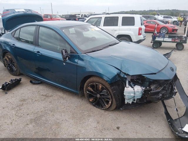 2026 TOYOTA CAMRY SE 1
