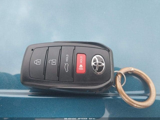 2026 TOYOTA CAMRY SE 11