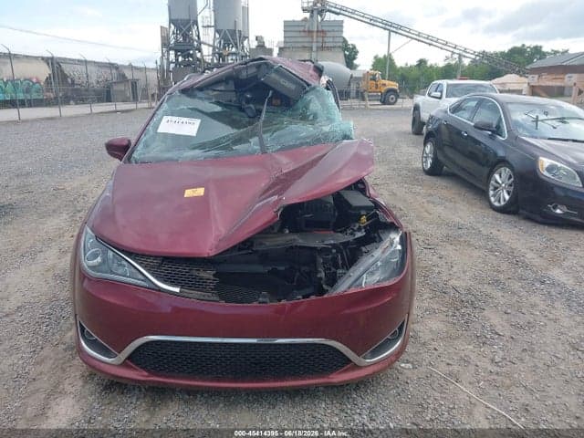 2018 CHRYSLER PACIFICA TOURING L 11