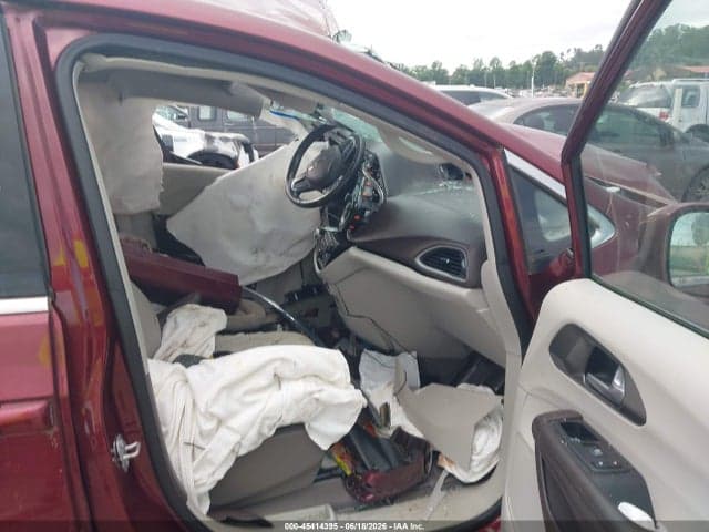 2018 CHRYSLER PACIFICA TOURING L 5
