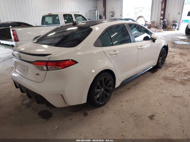 2023 TOYOTA COROLLA SE 4