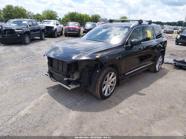 2018 VOLVO XC90 T6 3