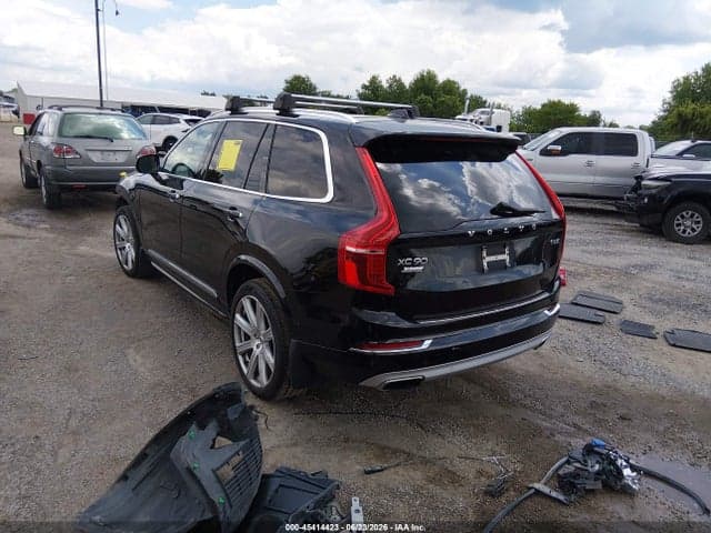2018 VOLVO XC90 T6 4