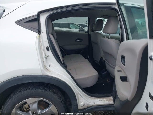 2017 HONDA HR-V LX 8