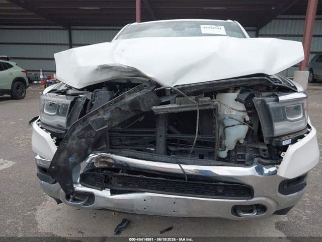 2019 RAM 1500 LARAMIE 4X4 5'7 BOX 6