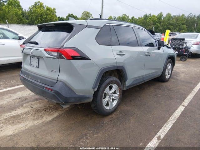 2021 TOYOTA RAV4 XLE 4