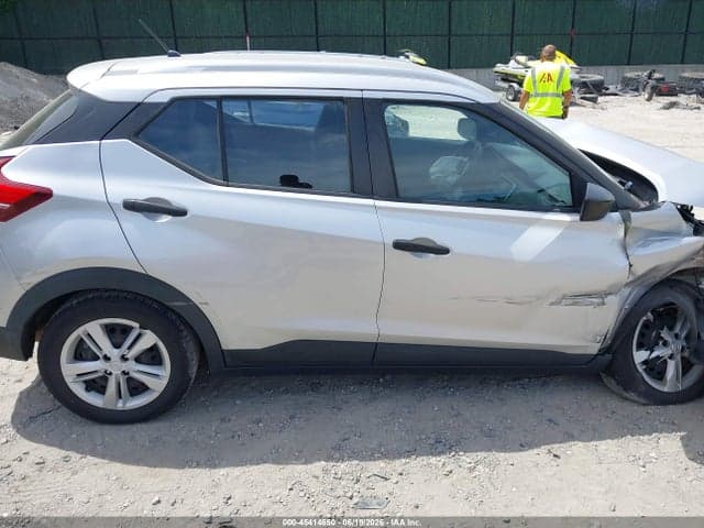 2019 NISSAN KICKS S 13