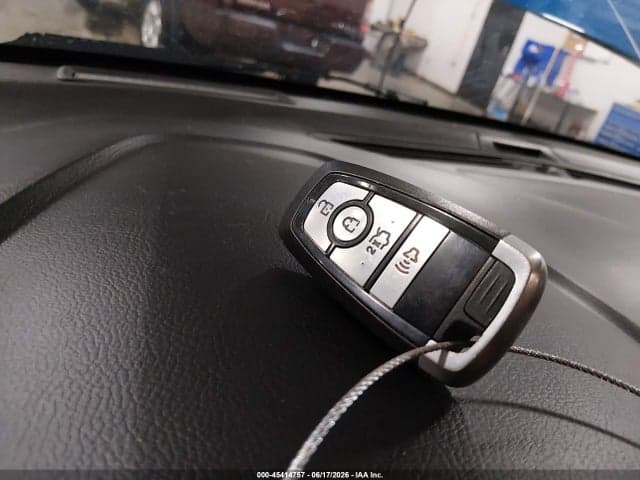 2019 FORD FUSION SE 11
