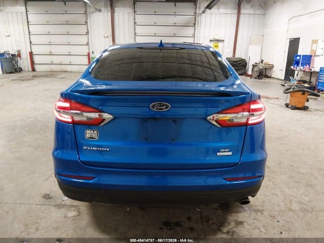 2019 FORD FUSION SE 16