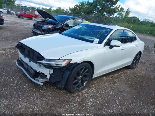 2020 VOLVO S60 MOMENTUM 2