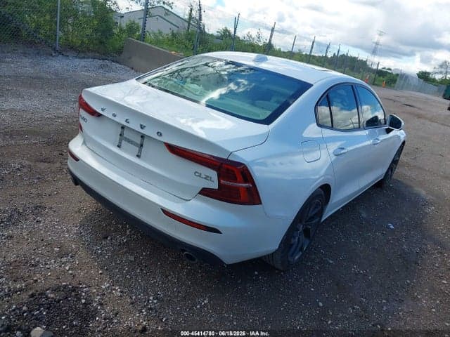 2020 VOLVO S60 MOMENTUM 4
