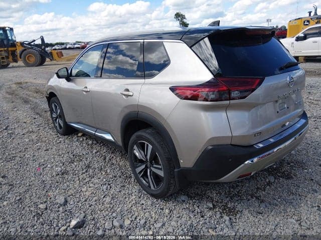 2021 NISSAN ROGUE PLATINUM INTELLIGENT AWD 3
