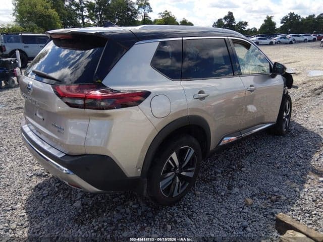 2021 NISSAN ROGUE PLATINUM INTELLIGENT AWD 4