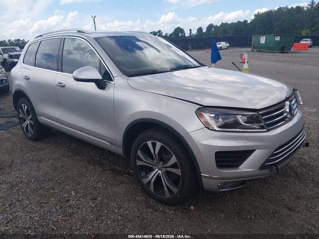 2017 VOLKSWAGEN TOUAREG V6 WOLFSBURG EDITION 1