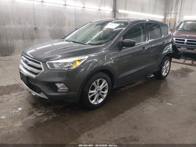 2017 FORD ESCAPE SE 2