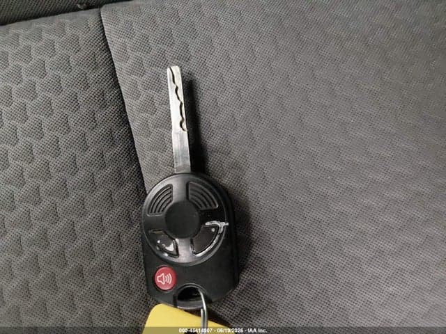 2017 FORD ESCAPE SE 11