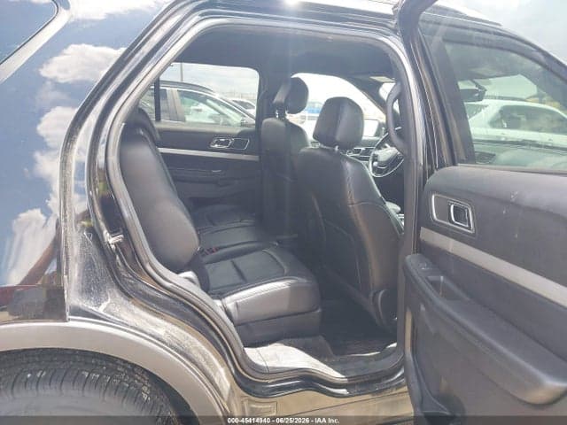 2017 FORD EXPLORER XLT 8
