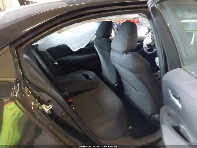 2020 TOYOTA COROLLA LE 8