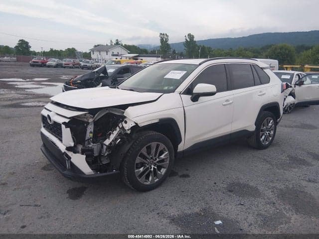 2020 TOYOTA RAV4 XLE PREMIUM 2
