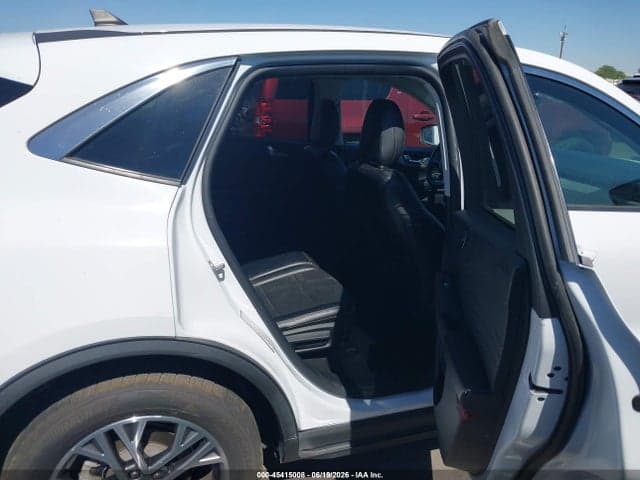 2022 FORD ESCAPE SEL 8