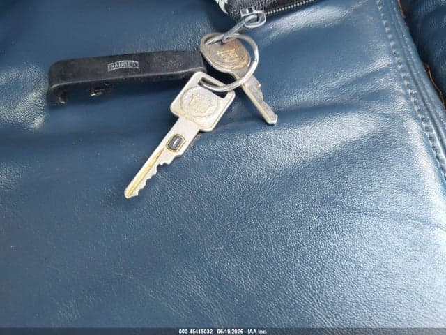 1992 CADILLAC DEVILLE 11