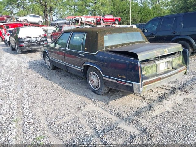 1992 CADILLAC DEVILLE 3