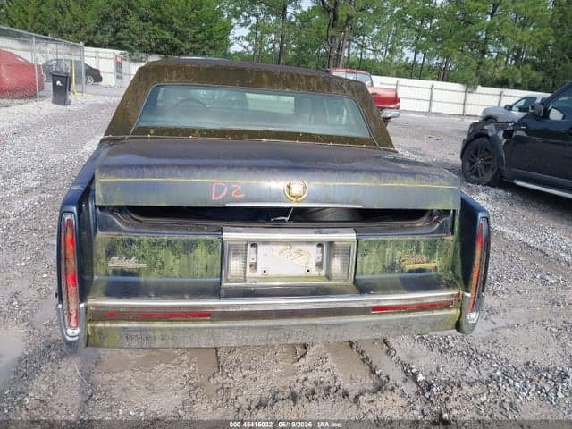 1992 CADILLAC DEVILLE 6