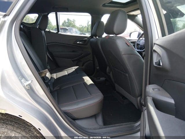 2025 CHEVROLET TRAX FWD 2RS 8
