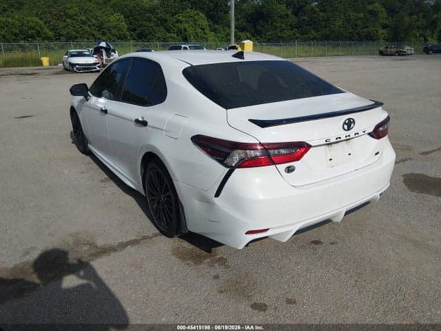 2021 TOYOTA CAMRY SE NIGHTSHADE EDITION 3