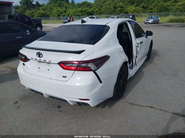 2021 TOYOTA CAMRY SE NIGHTSHADE EDITION 4