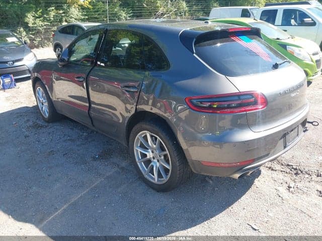 2016 PORSCHE MACAN S 3